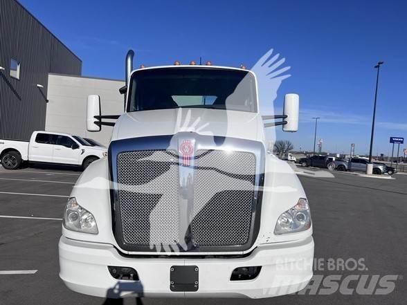 Kenworth T680 Tegljači