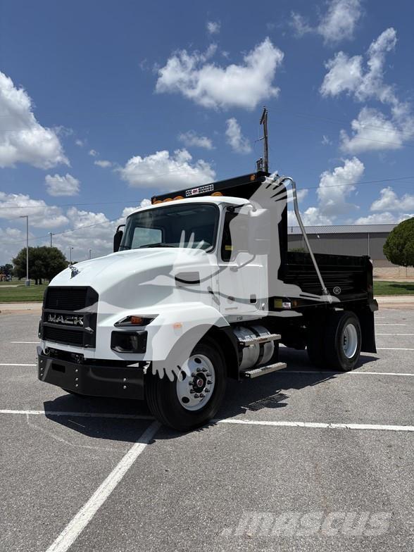 Mack MD6 Kiperi kamioni