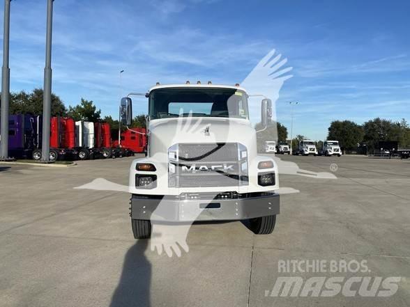 Mack MD7 Kamioni-šasije