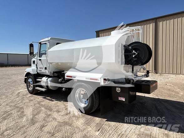 Mack MD7 Kamioni cisterne