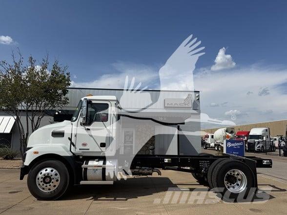 Mack MD7 Kamioni-šasije