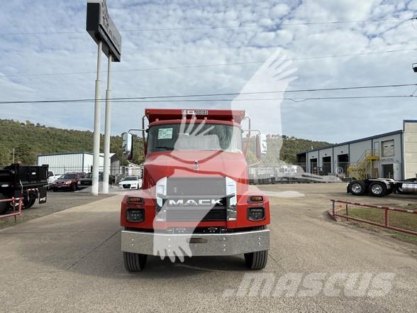 Mack MD7 Kiperi kamioni