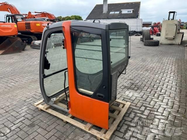 Hitachi ZX 70 Bageri guseničari
