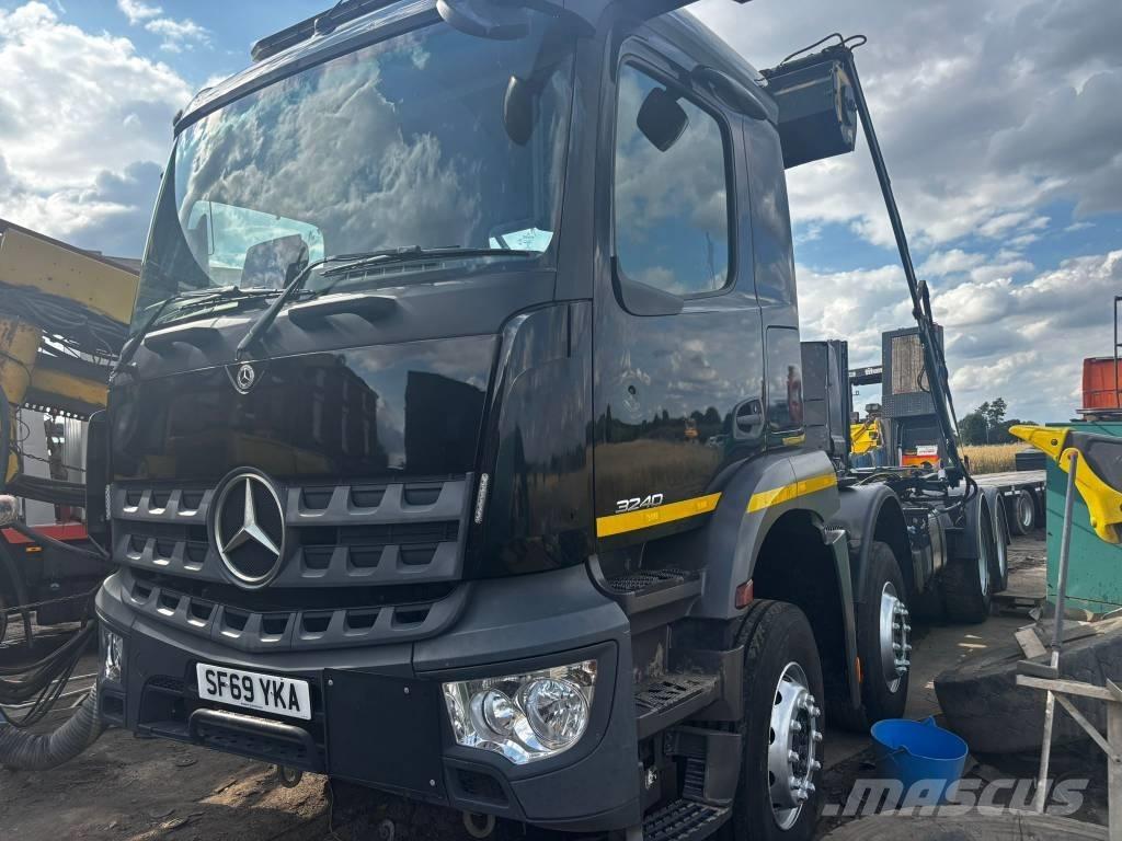 Mercedes-Benz 3240 Rol kiper kamioni sa kukom za podizanje tereta