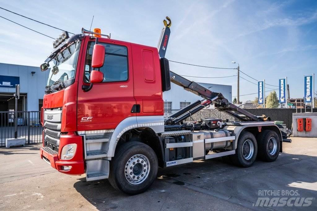 DAF CF 460-6X4-E6 Rol kiper kamioni sa kukom za podizanje tereta