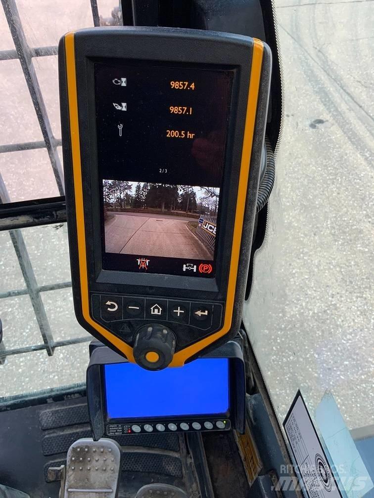 JCB JS 20 MH Bageri za prenos primarnih/sekundarnih sirovina