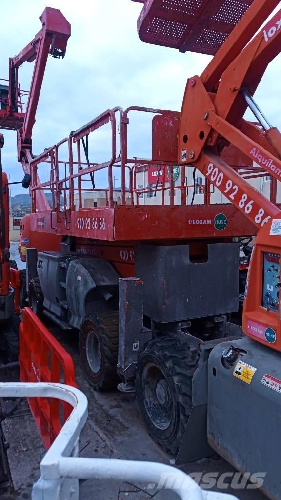 JLG 4394 RT Makazaste platforme