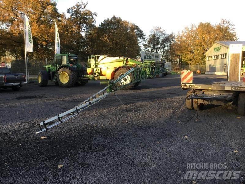 Amazone UX 4200 Vučene prskalice