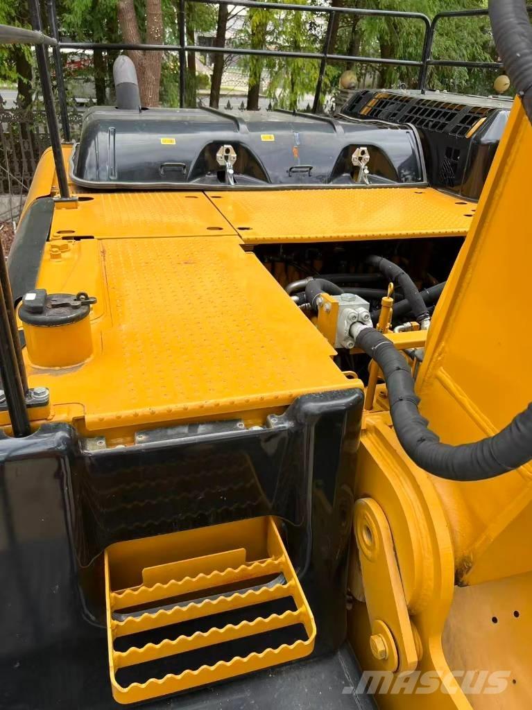 CAT 336D2 Bageri guseničari