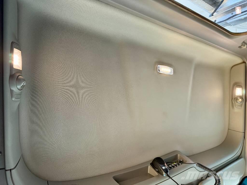 Peterbilt 567 Tegljači