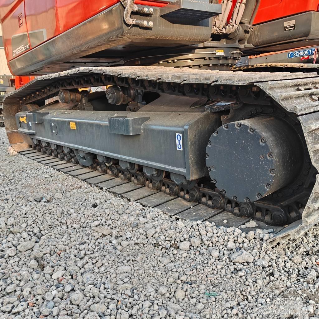 Doosan DX225LC-9C Bageri guseničari