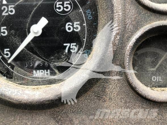 Ford L8000 Ostalo za građevinarstvo