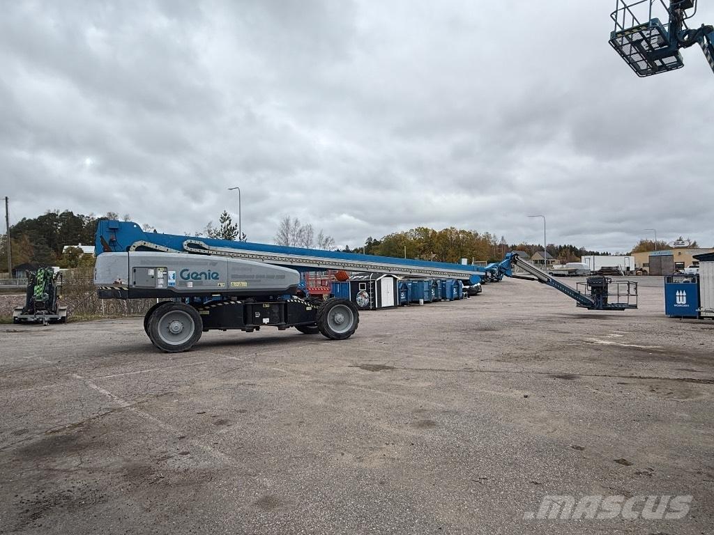 Genie SX 135 XC Zglobne podizne platforme