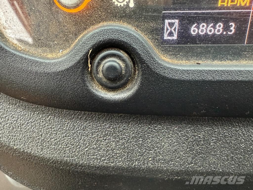 JCB 413 S Utovarivači na točkove