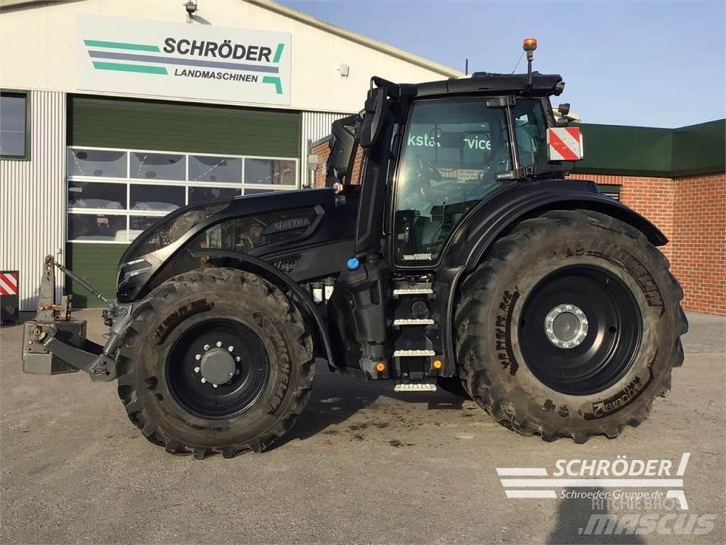 Valtra Q 305 Traktori