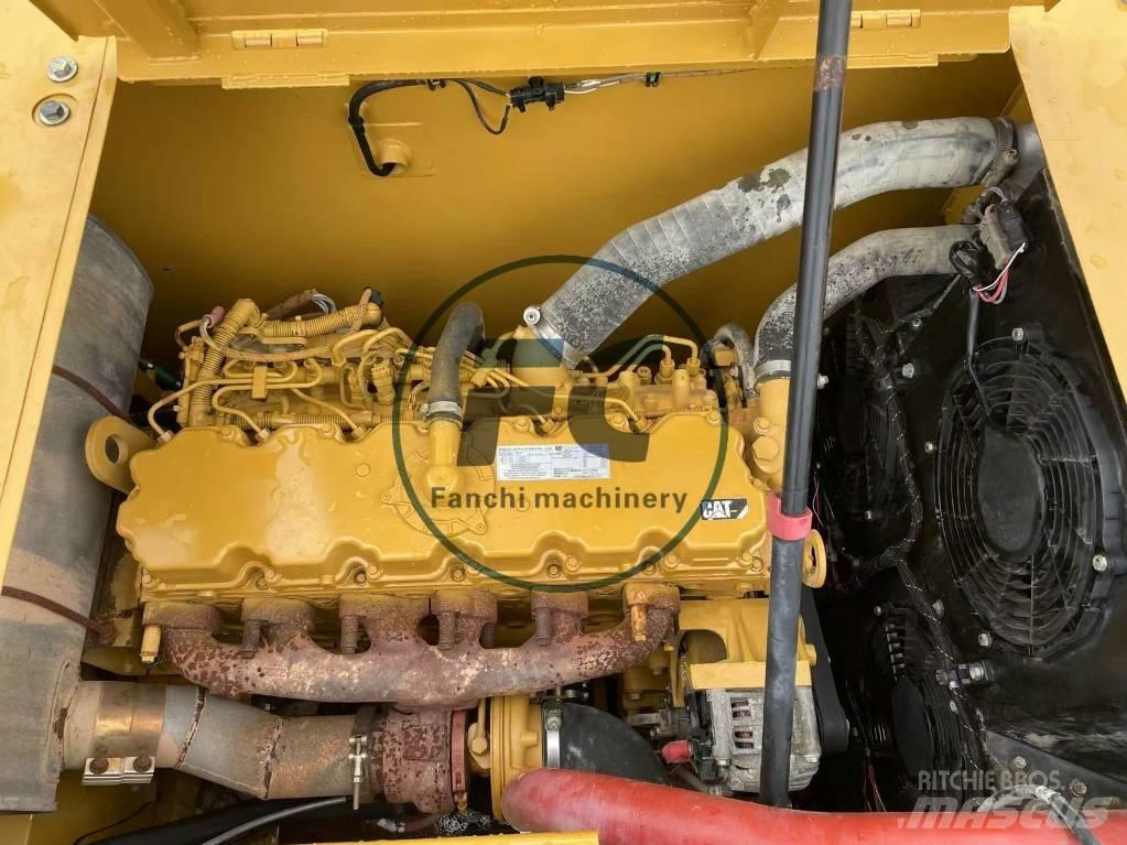 CAT 320 Bageri guseničari