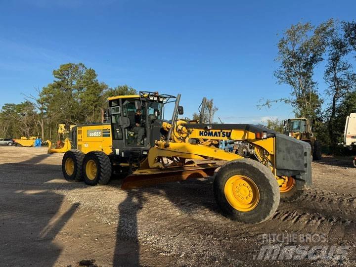 Komatsu GD 655-6 Grejderi