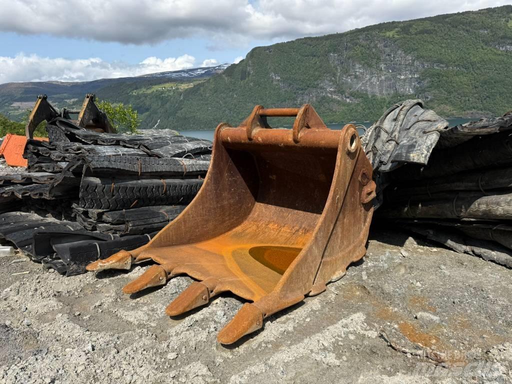 Doosan DX 300 LC-5 Bageri guseničari