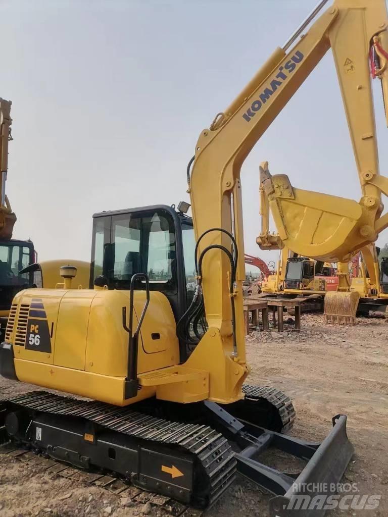 Komatsu PC56-7 Bageri guseničari