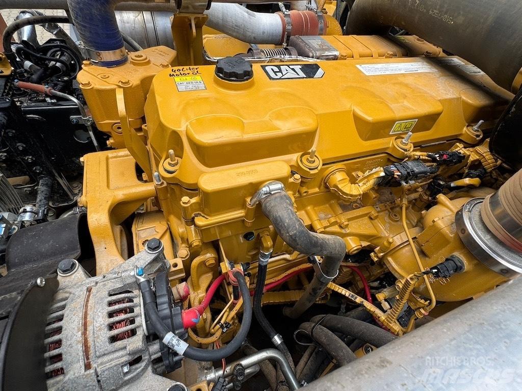 CAT 730 Zglobni damperi