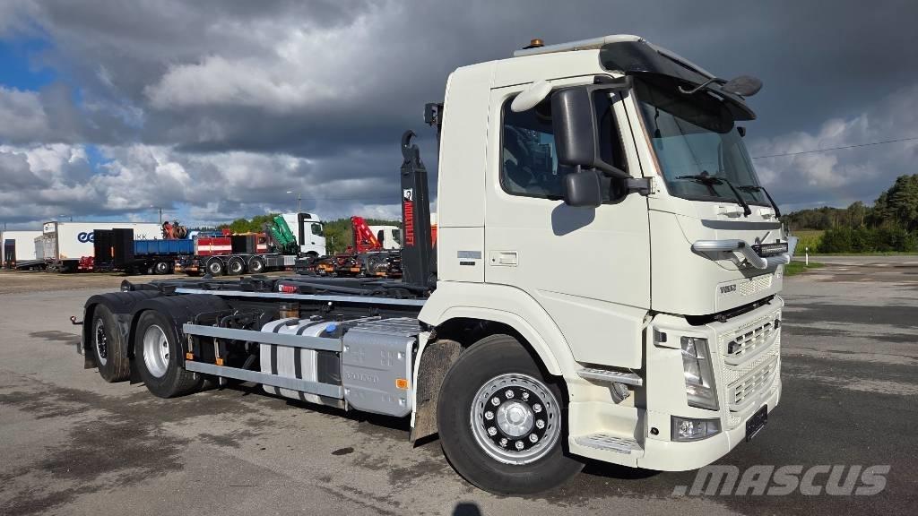 Volvo FM460 6X2*4 Rol kiper kamioni sa kukom za podizanje tereta