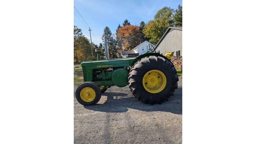 John Deere R Traktori