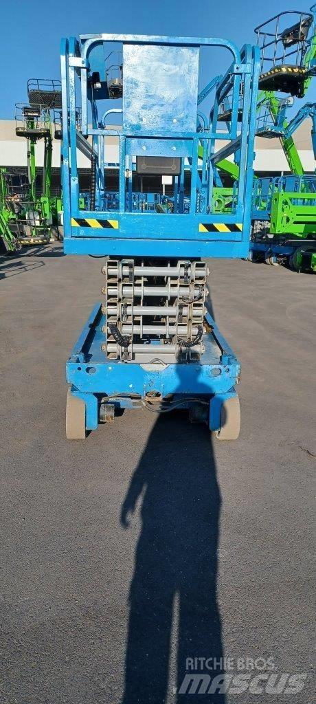 GENIE GS4047 Makazaste platforme
