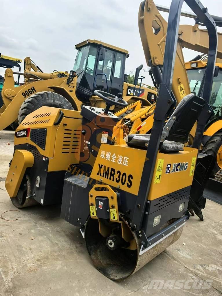 XCMG XMR 30S Valjci sa duplim bubnjem