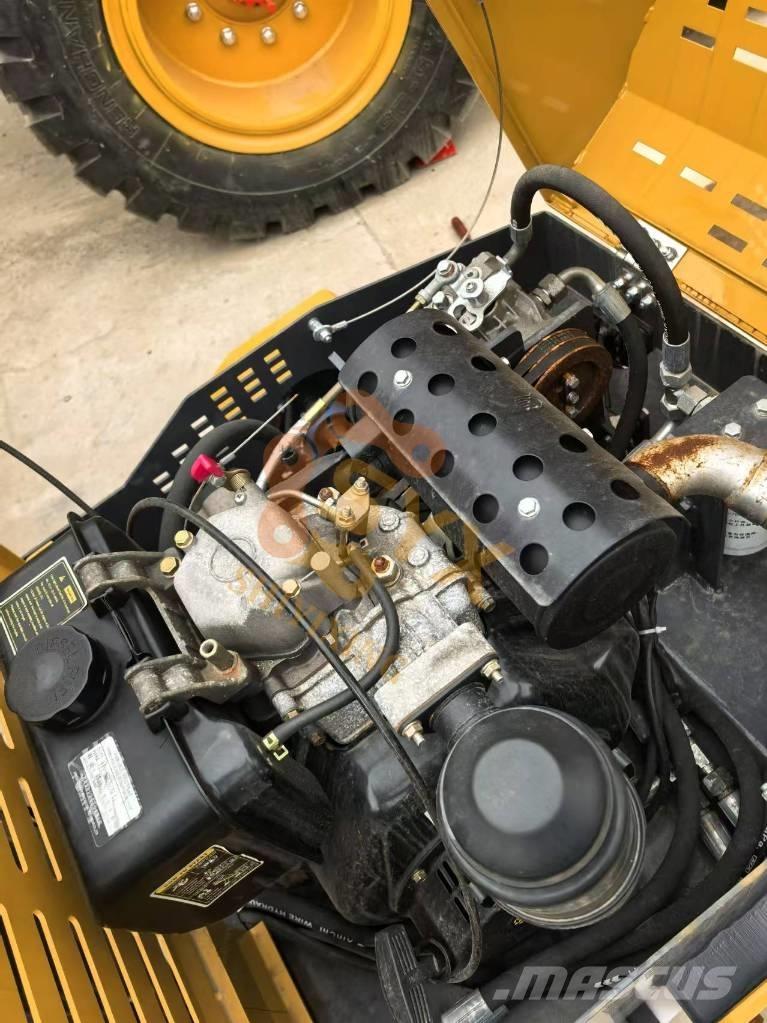 XCMG XMR 30S Valjci sa duplim bubnjem