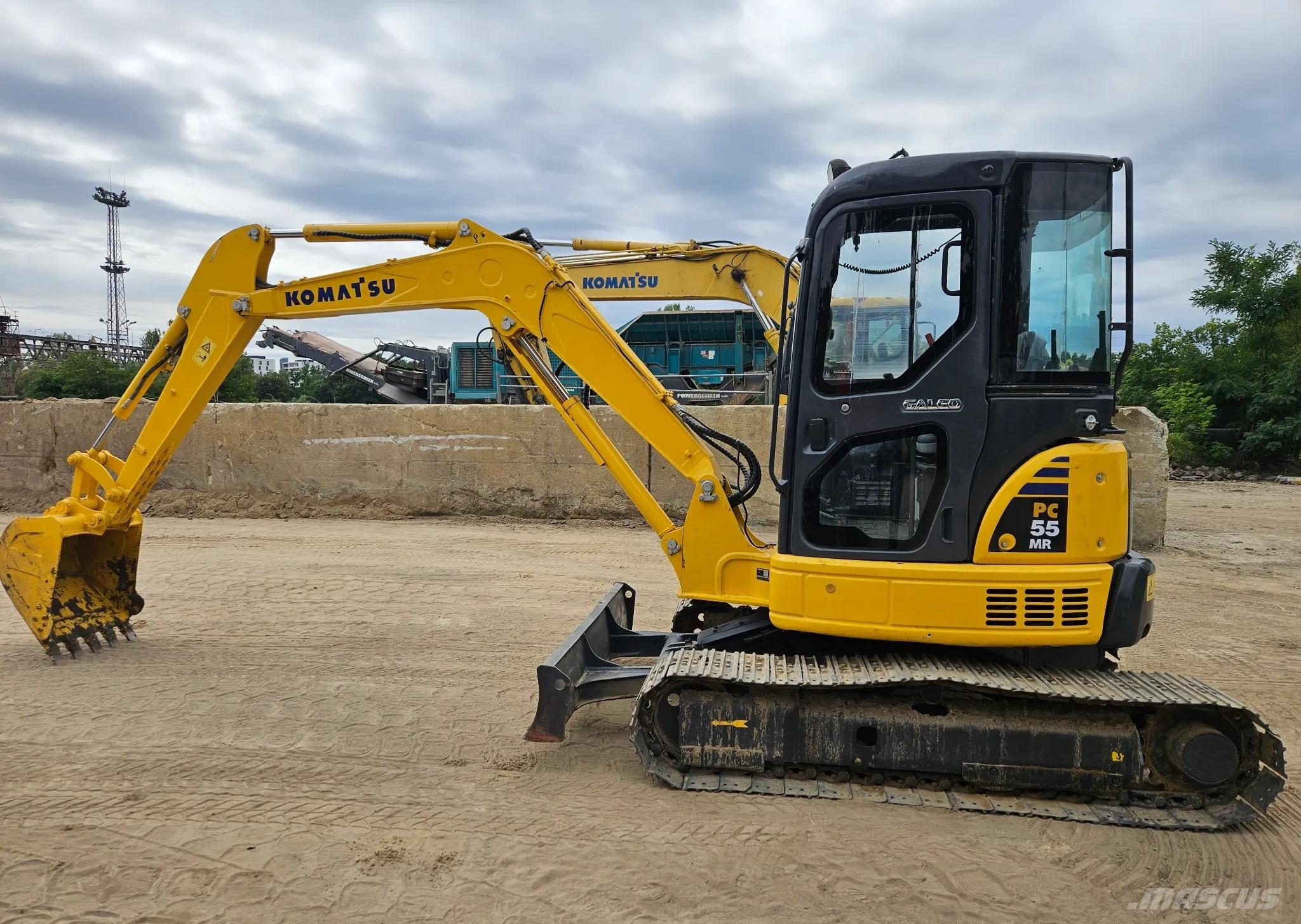 Komatsu PC55 Bageri guseničari