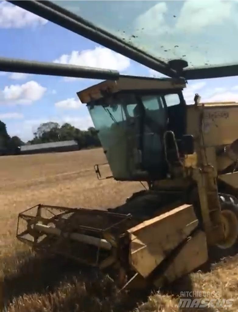 New Holland 8060 Kombajni