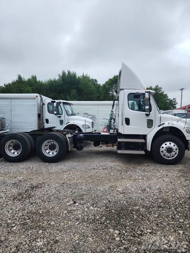 Freightliner M2 Tegljači