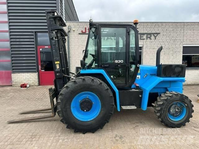 JCB 930-4 Vanterenski viljuškar