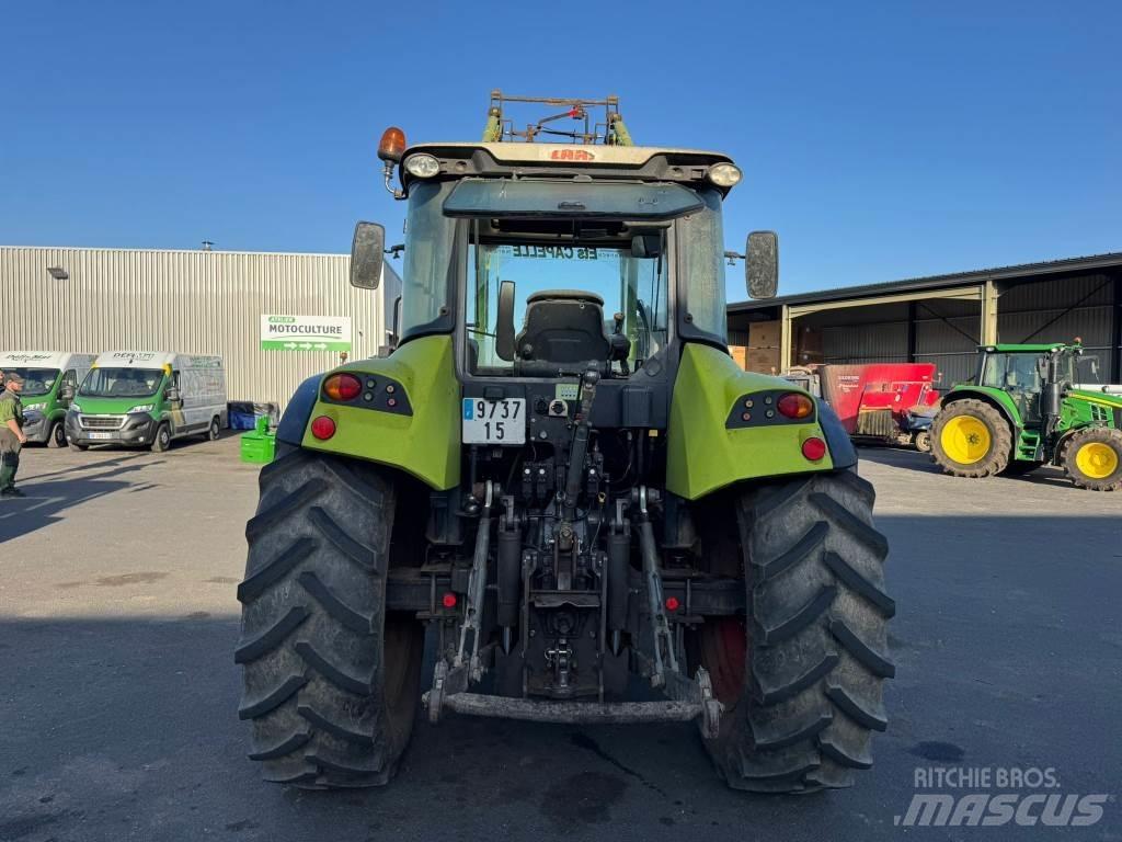 CLAAS ARION 420 Traktori