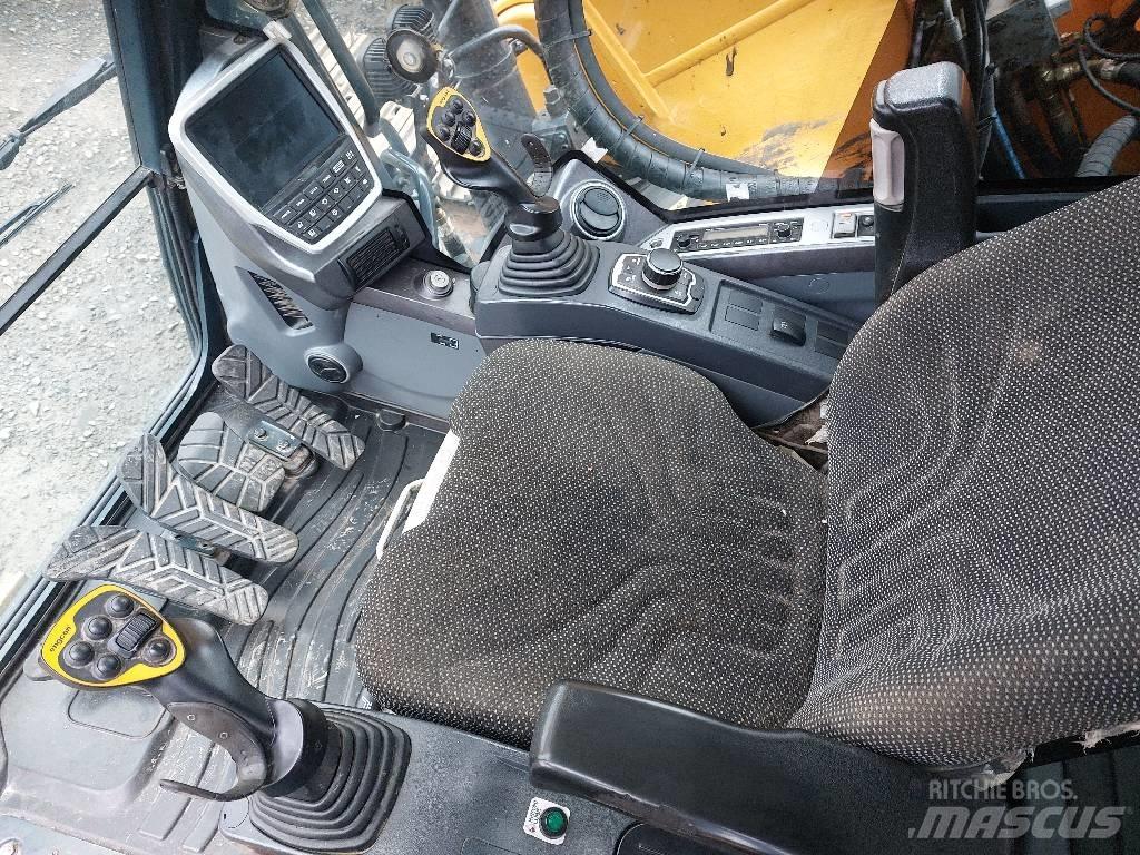 Hyundai HX 220 L Bageri guseničari