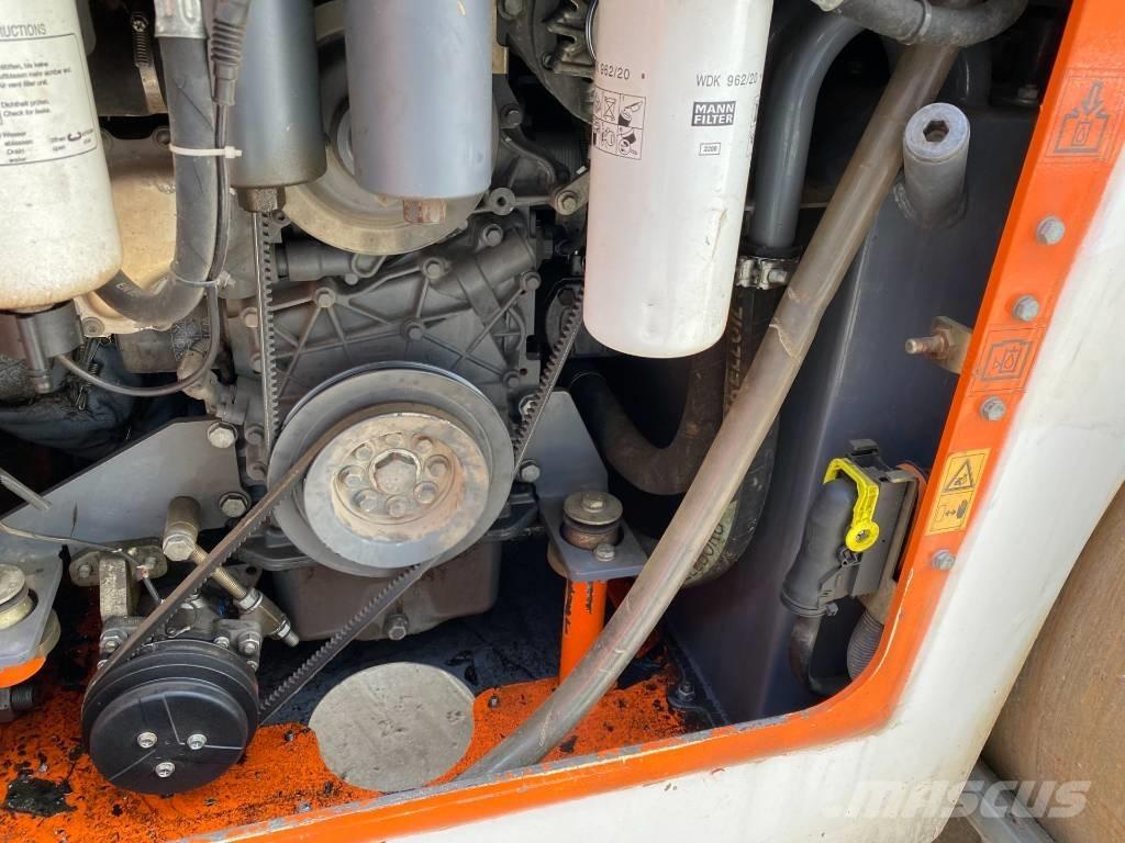 Hamm HD+ 80I VV Valjci sa duplim bubnjem