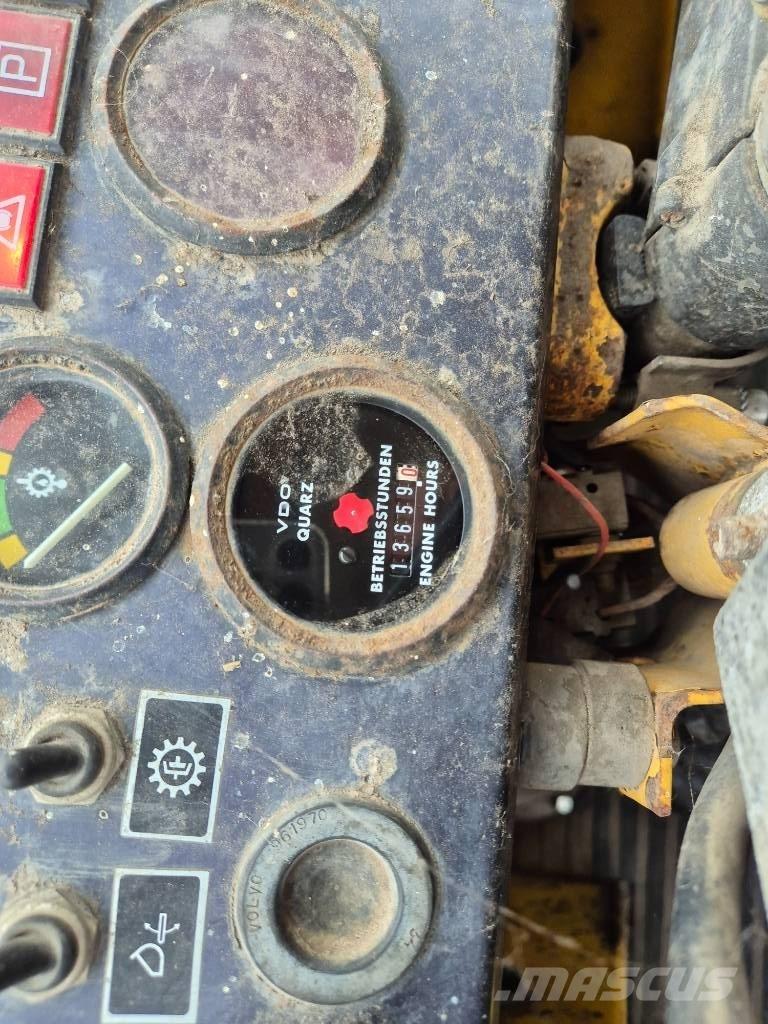 Volvo BM 4300 Utovarivači na točkove