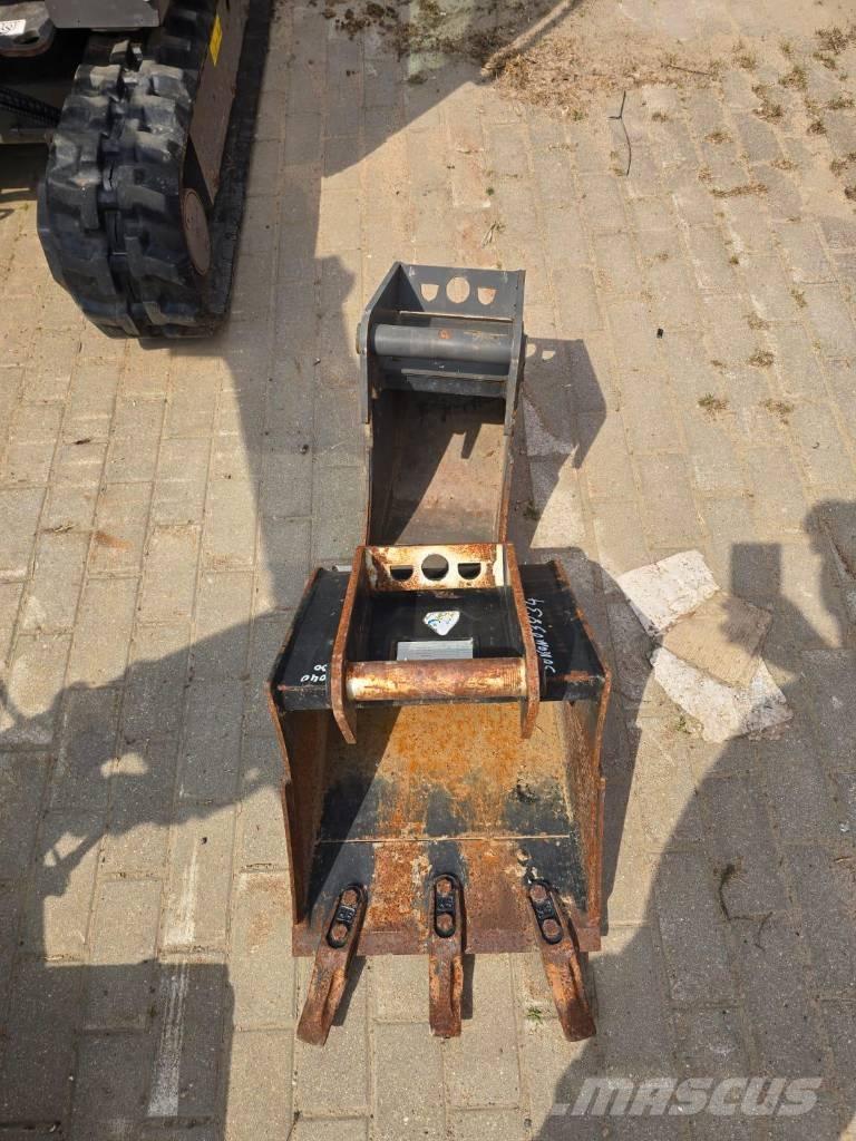 Volvo EC 18 E Mini bageri < 7t