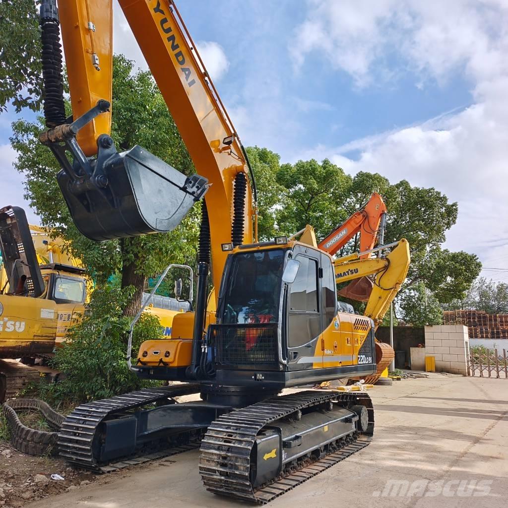 Hyundai 220 LC-9S Bageri guseničari