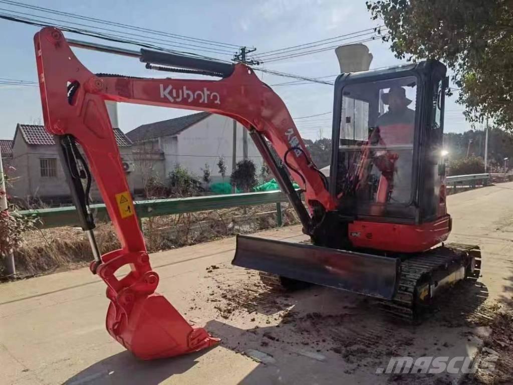 Kubota U 35 Mini bageri < 7t