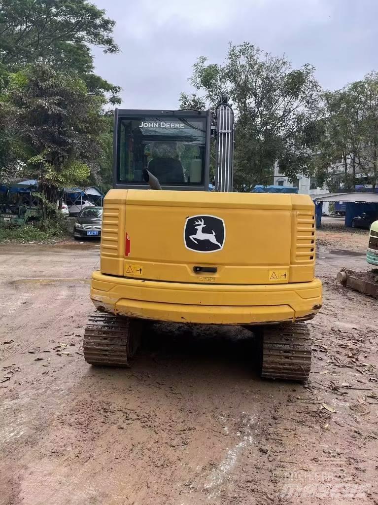 John Deere E60 Mini bageri < 7t