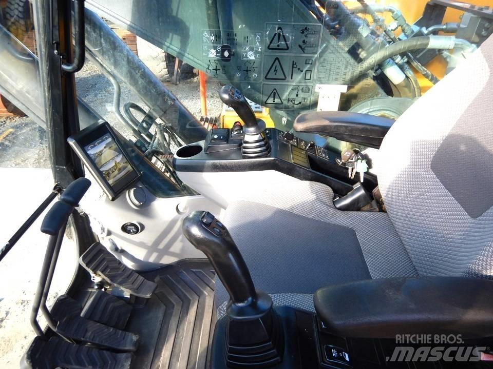 Volvo EC 300 E Bageri guseničari