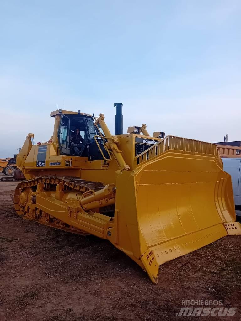 Komatsu D375AX Buldožeri guseničari