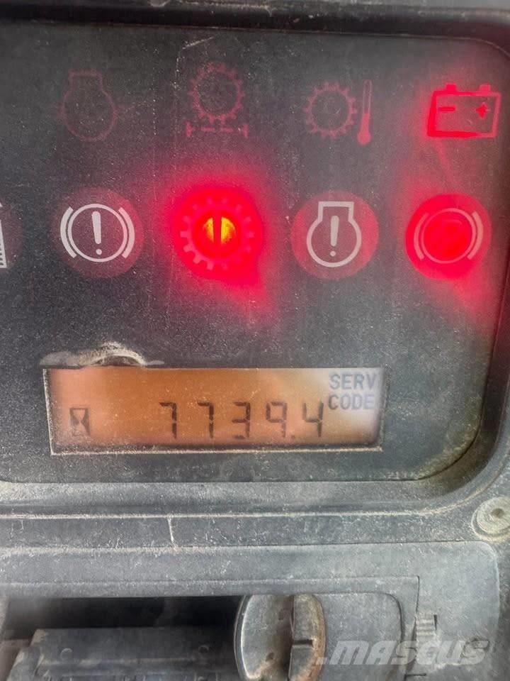 CAT D 6 N Buldožeri guseničari