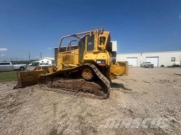 CAT D 6 N Buldožeri guseničari