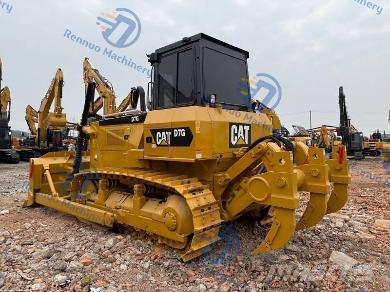 CAT D 7 G Buldožeri guseničari