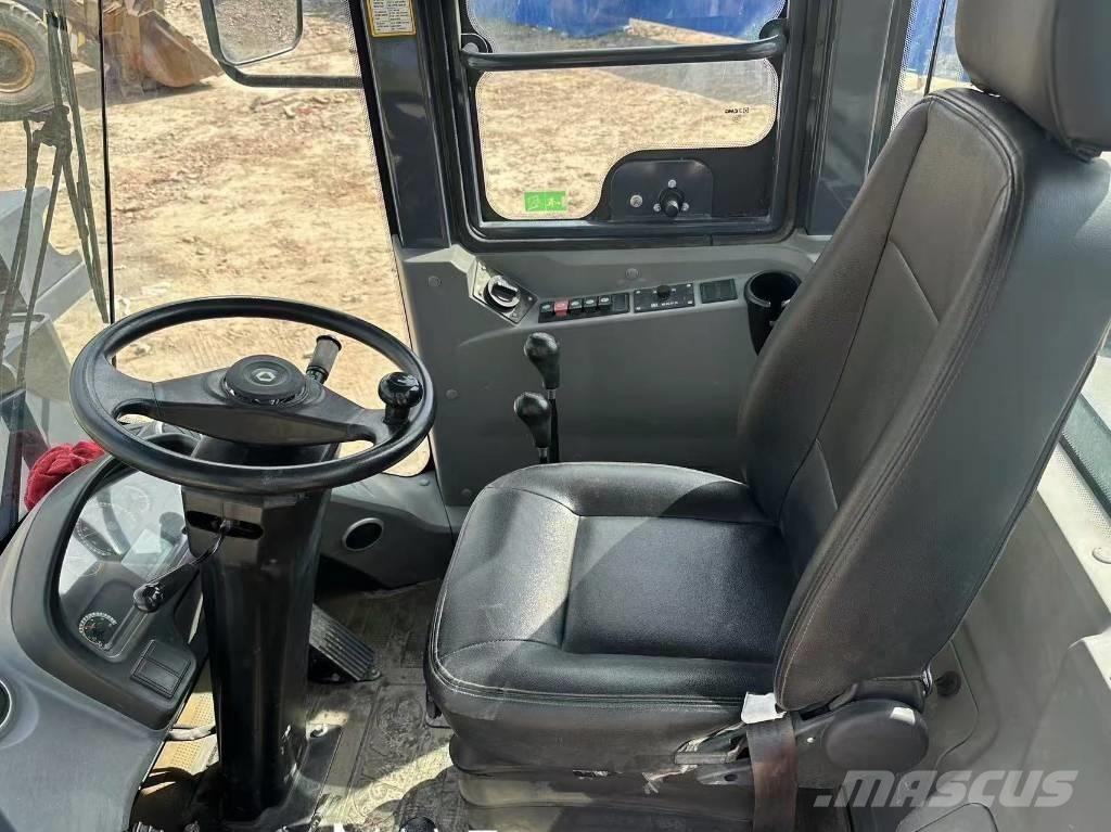 XCMG LW 300 F Utovarivači na točkove