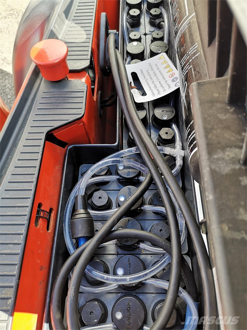 Linde L12 Samopogonski ručni viljuškari