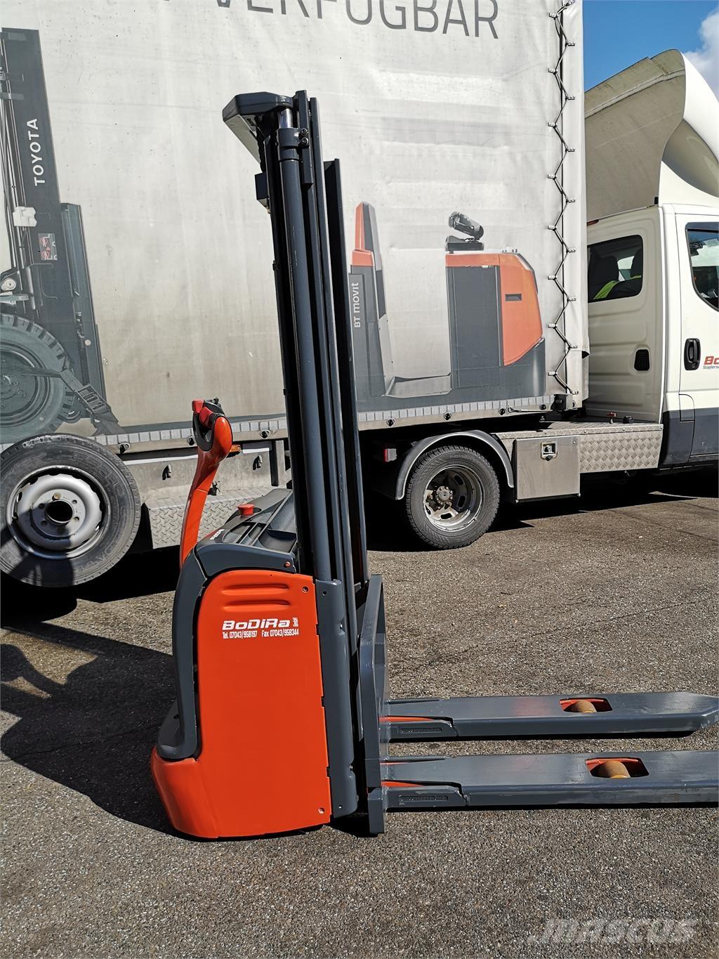 Linde L12 Samopogonski ručni viljuškari