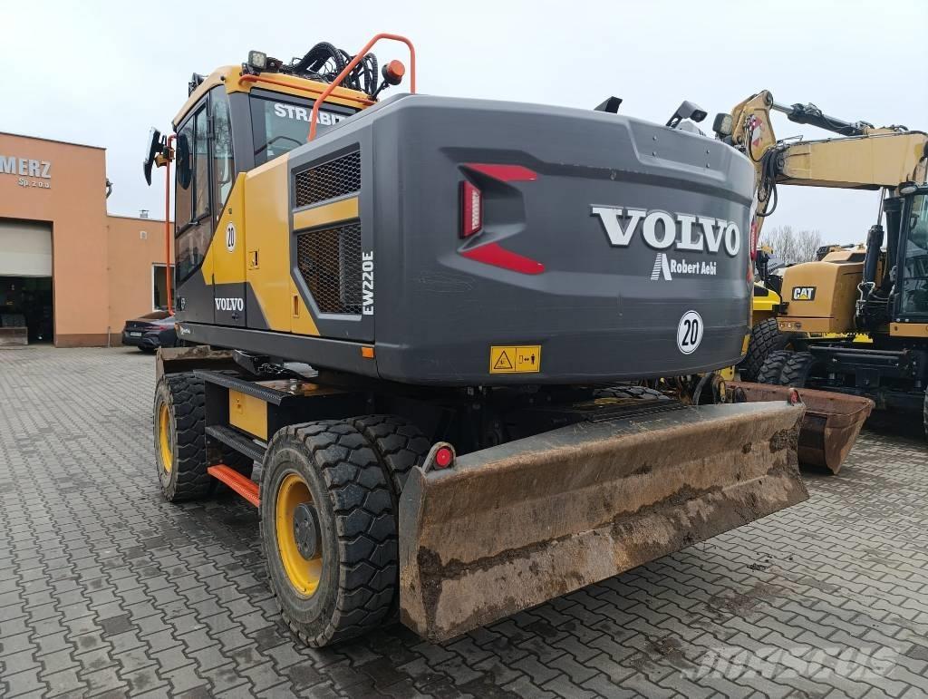 Volvo EW 220 E Bageri točkaši